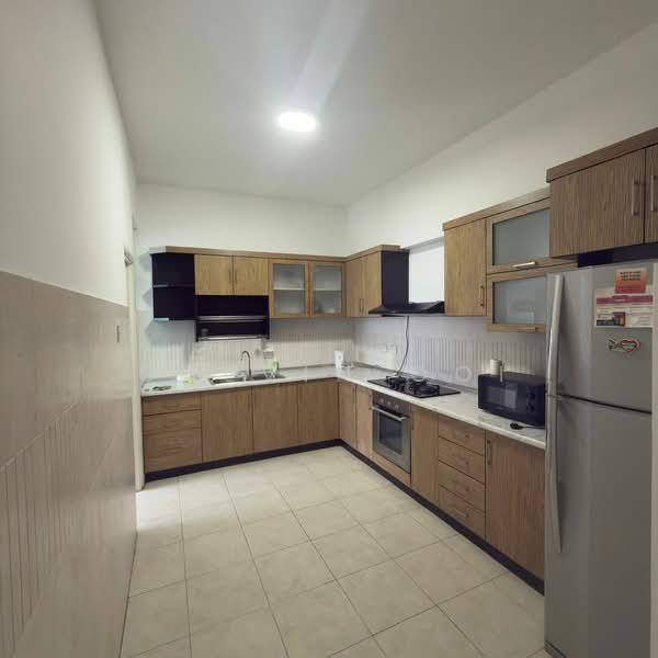 Condominium for Rent at Bayswater Resort Condominium - Calvin Ooi - Kitchen - PropertyGuru.com.my