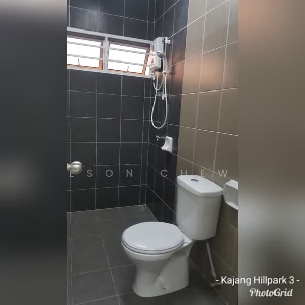 Rumah Teres 2 Tingkat untuk Disewa di Kajang (Selangor) - Eson Chew - Bathroom - PropertyGuru.com.my