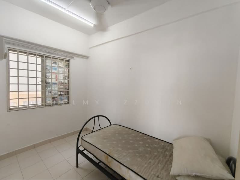 Pangsapuri untuk Disewa di Mandy Villa - HELMY IZZUDIN - Bedroom - PropertyGuru.com.my