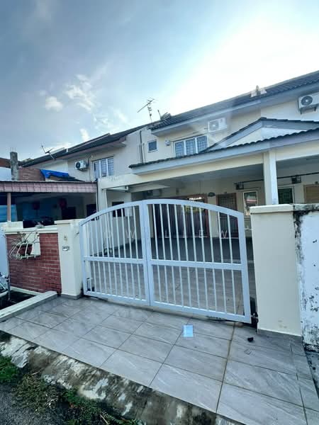Rumah Teres untuk Dijual di Taman Batu Berendam Putra (Batu Berendam) - How Liew - PropertyGuru.com.my