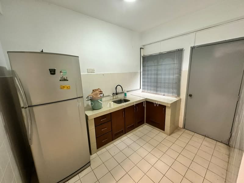 Rumah Teres untuk Dijual di Taman Batu Berendam Putra (Batu Berendam) - How Liew - PropertyGuru.com.my