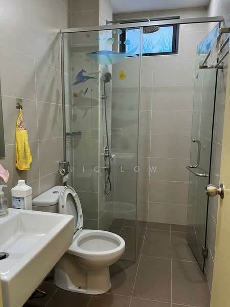 Servis Apartment untuk Dijual di Atlantis Residences (Pangsapuri Atlantis Kota Syahbandar) - Nic Low - Bathroom - PropertyGuru.com.my