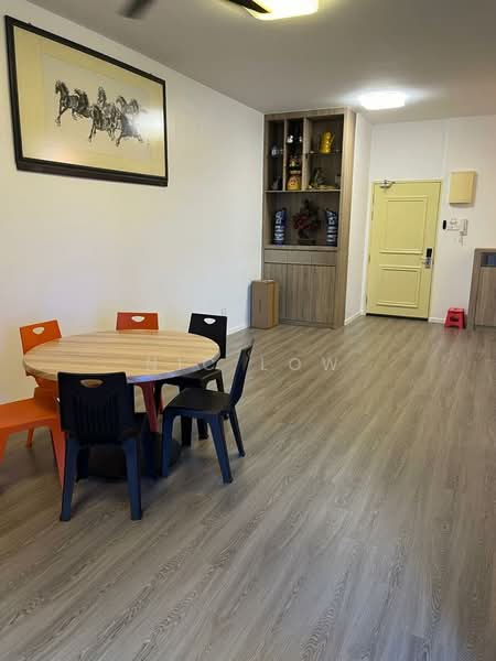 Servis Apartment untuk Dijual di Atlantis Residences (Pangsapuri Atlantis Kota Syahbandar) - Nic Low - Dining Room - PropertyGuru.com.my