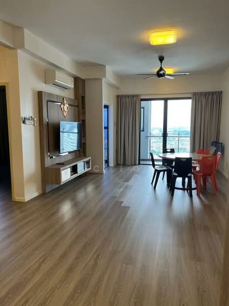Servis Apartment untuk Dijual di Atlantis Residences (Pangsapuri Atlantis Kota Syahbandar) - Nic Low - Living Room - PropertyGuru.com.my