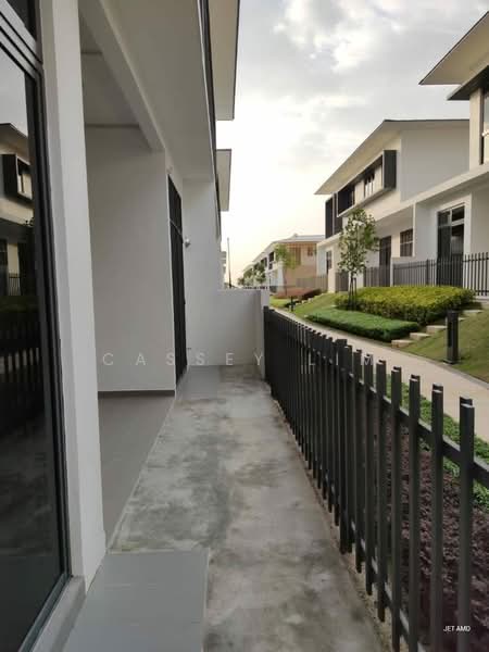 Rumah Berkembar untuk Dijual di Setia Alam (Selangor) - Cassey Lim - PropertyGuru.com.my