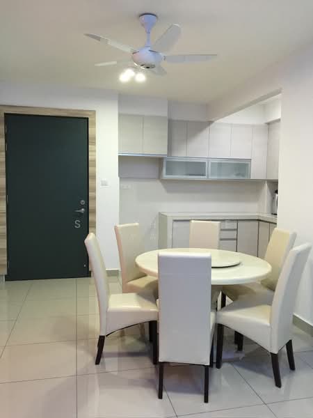 Servis Apartment untuk Disewa di D'Ambience Residences (Pangsapuri Ikatan Flora) - Stephanie Yap - Dining Room - PropertyGuru.com.my