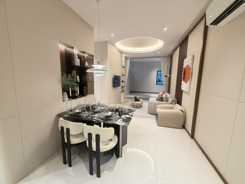 Servis Apartment untuk Dijual di Calia Residences by PGB - Gideon Chan - Living Room - PropertyGuru.com.my