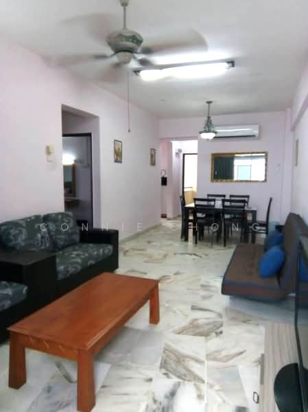 Pangsapuri untuk Dijual di Glory Beach Resort - Connie Chong - Living Room - PropertyGuru.com.my