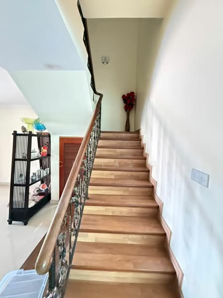 Rumah Berkembar untuk Dijual di Poh Kwong Park (Kuching) - Nicholas Tan - PropertyGuru.com.my