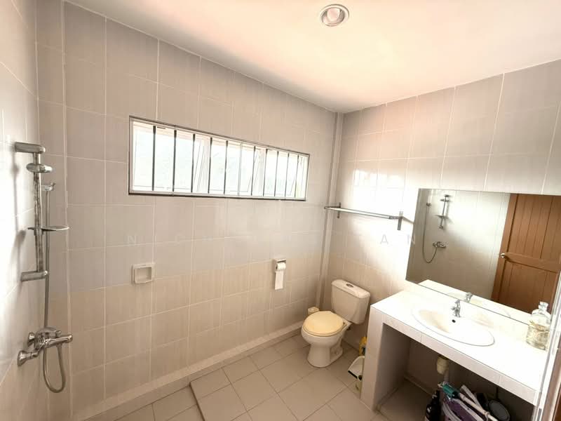 Rumah Berkembar untuk Dijual di Poh Kwong Park (Kuching) - Nicholas Tan - PropertyGuru.com.my
