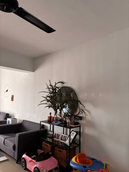 Kondominium untuk Dijual di Ampang Putra Residency - Jasmine Tee - Living Room - PropertyGuru.com.my