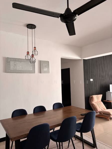 Kondominium untuk Dijual di Ampang Putra Residency - Jasmine Tee - Dining Room - PropertyGuru.com.my