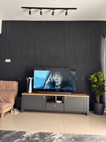 Kondominium untuk Dijual di Ampang Putra Residency - Jasmine Tee - Living Room - PropertyGuru.com.my
