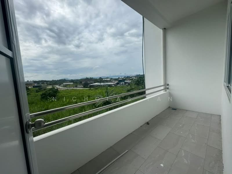 Rumah Berkembar untuk Dijual di Semaba (Kuching) - Nicholas Tan - PropertyGuru.com.my
