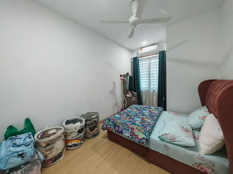 Rumah Teres 2 Tingkat untuk Dijual di Sepang (Selangor) - Iqbal Rafei - Bedroom - PropertyGuru.com.my