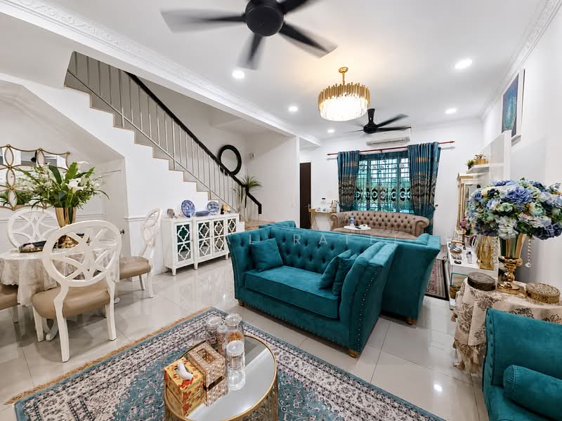 Rumah Teres 2 Tingkat untuk Dijual di Sepang (Selangor) - Iqbal Rafei - Living Room - PropertyGuru.com.my