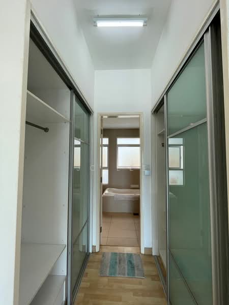 Kondominium untuk Dijual di Amaya Saujana - Jc Lee - Corridor - PropertyGuru.com.my
