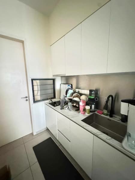 Servis Apartment untuk Dijual di Petalz Residences - Jerrick Foo - Kitchen - PropertyGuru.com.my