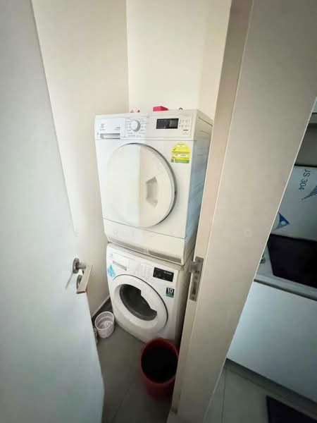 Servis Apartment untuk Dijual di Petalz Residences - Jerrick Foo - Interior - PropertyGuru.com.my