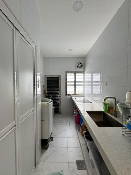 Rumah Teres 1.5-Tingkat untuk Disewa di Taman Molek (Tebrau) - Nelson Tan - PropertyGuru.com.my
