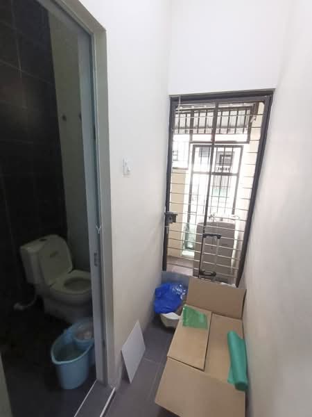 Rumah Teres 2 Tingkat untuk Dijual di Taman Laguna (Johor Bahru) - Yik Tat - PropertyGuru.com.my