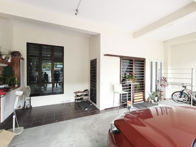 Rumah Teres 2 Tingkat untuk Dijual di Taman Laguna (Johor Bahru) - Yik Tat - PropertyGuru.com.my