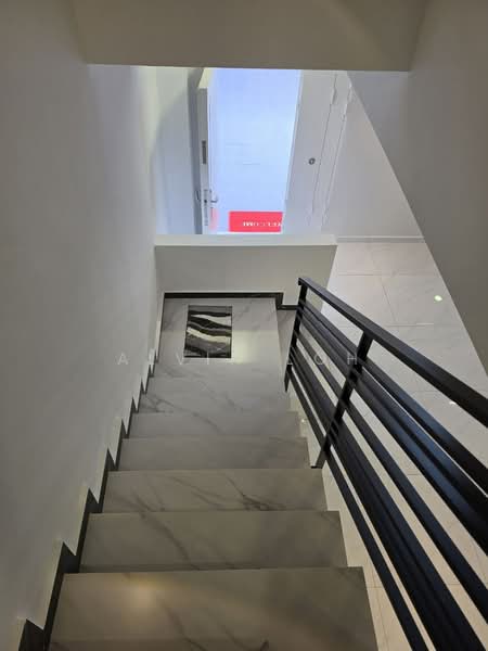 Terraced House for Sale in Bandar Mahkota Cheras (Cheras) - Alvin Loh - Entrance - PropertyGuru.com.my