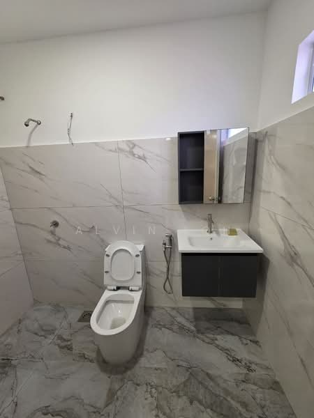 Terraced House for Sale in Bandar Mahkota Cheras (Cheras) - Alvin Loh - Bathroom - PropertyGuru.com.my