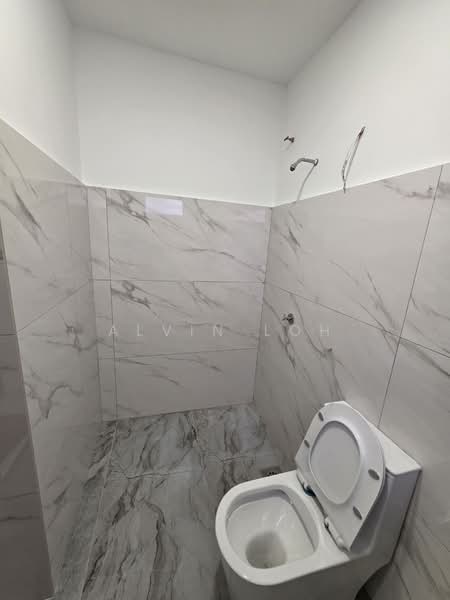 Terraced House for Sale in Bandar Mahkota Cheras (Cheras) - Alvin Loh - Bathroom - PropertyGuru.com.my