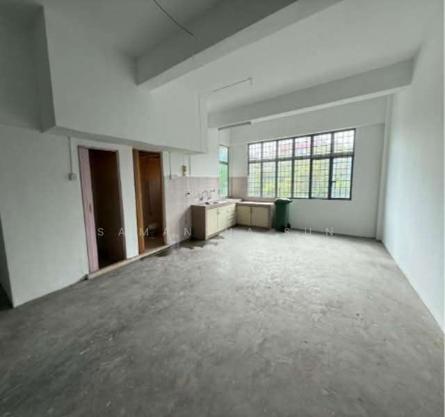 Shop / Office for Rent in Bandar Seri Putra (Bangi) - Samantha Sun - Kitchen - PropertyGuru.com.my