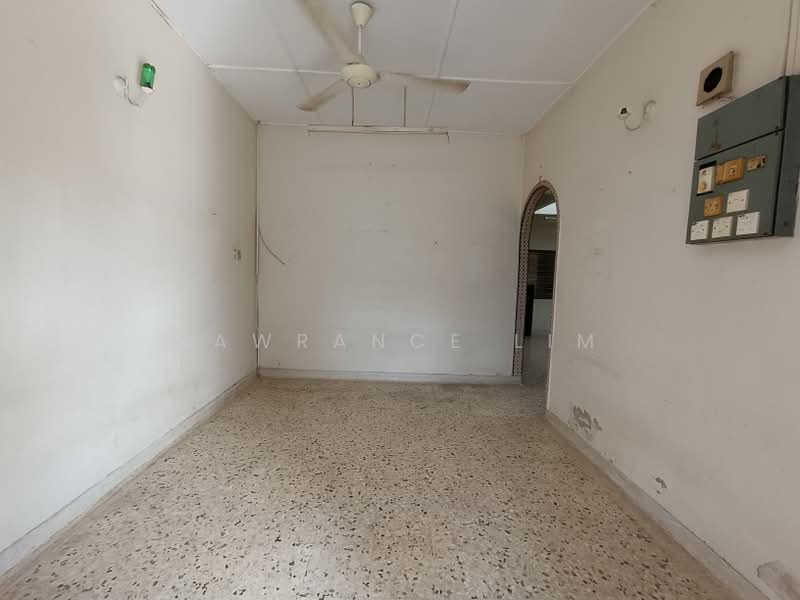 1-storey Terraced House for Sale in Taman Bukit Beruang (Bukit Baru) - Lawrance Lim - PropertyGuru.com.my