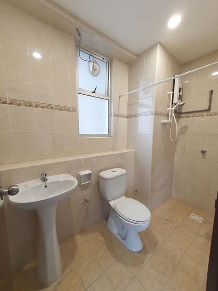 Kondominium untuk Dijual di Kelana Mahkota - Iylia . - Bathroom - PropertyGuru.com.my