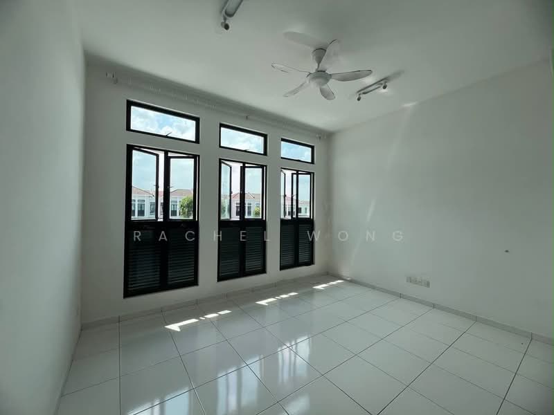 Rumah Teres untuk Dijual di Kota Masai (Pasir Gudang) - Rachel Wong - PropertyGuru.com.my