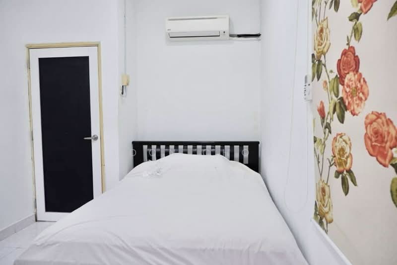 2-storey Terraced House for Sale in Taman Koperasi Cuepacs (Cheras) - Eldon Chong - Bedroom - PropertyGuru.com.my