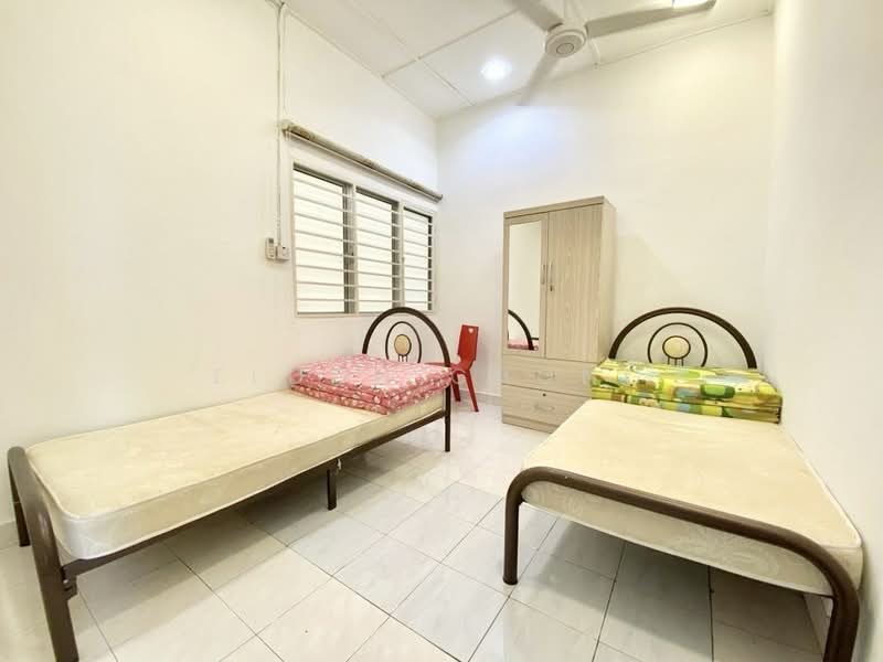 2-storey Terraced House for Sale in Taman Koperasi Cuepacs (Cheras) - Eldon Chong - Bedroom - PropertyGuru.com.my