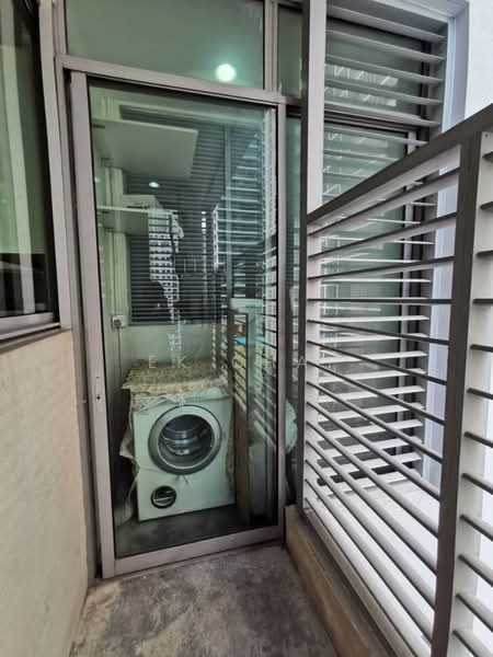 Condominium for Sale at Hampshire Residences - EK Chai - Balcony - PropertyGuru.com.my
