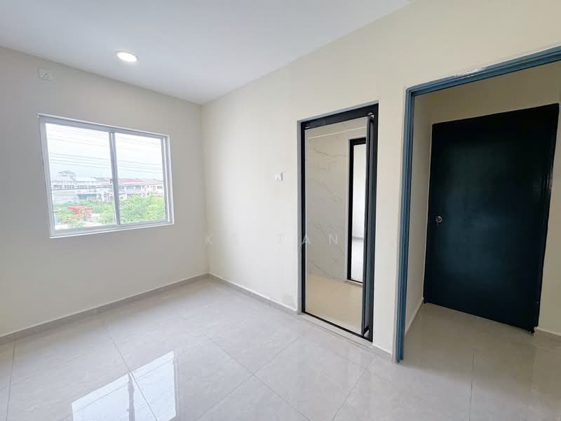 Rumah Teres 2 Tingkat untuk Dijual di Bandar Baru Permas Jaya (Permas Jaya) - KS Tan - PropertyGuru.com.my
