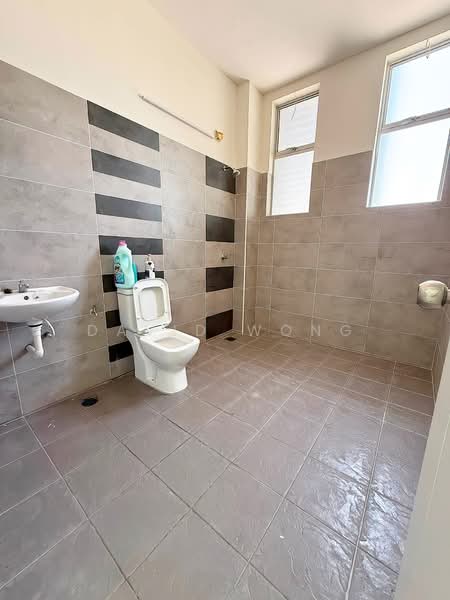 Semi-Detached House for Sale in Ipoh (Perak) - David Wong - Bathroom - PropertyGuru.com.my
