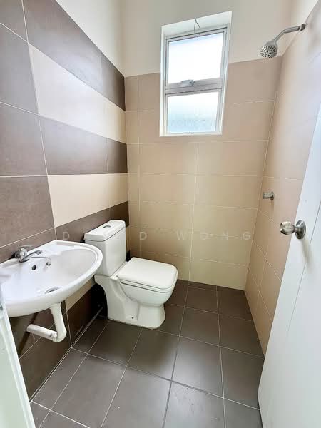 Semi-Detached House for Sale in Ipoh (Perak) - David Wong - Bathroom - PropertyGuru.com.my