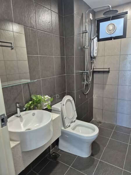 Condominium for Rent at TreeO - Chloe Lim - Bathroom - PropertyGuru.com.my