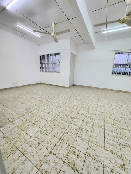Semi-Detached House for Sale in Taman Pelangi (Johor Bahru) - Sam Chai - Interior - PropertyGuru.com.my
