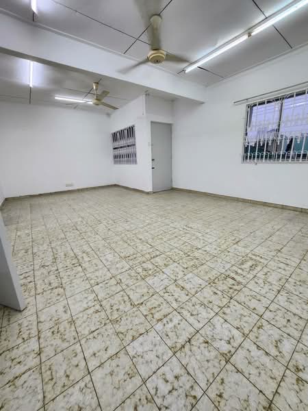 Semi-Detached House for Sale in Taman Pelangi (Johor Bahru) - Sam Chai - Interior - PropertyGuru.com.my