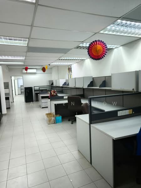 Shop / Office for Rent in Taman Johor Jaya (Johor Bahru) - Carrien Siow - Interior - PropertyGuru.com.my