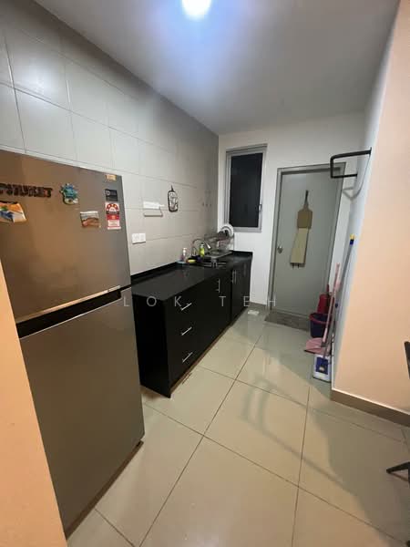 Service Residence for Rent at SkyLake Residence - Lok Teh - Kitchen - PropertyGuru.com.my