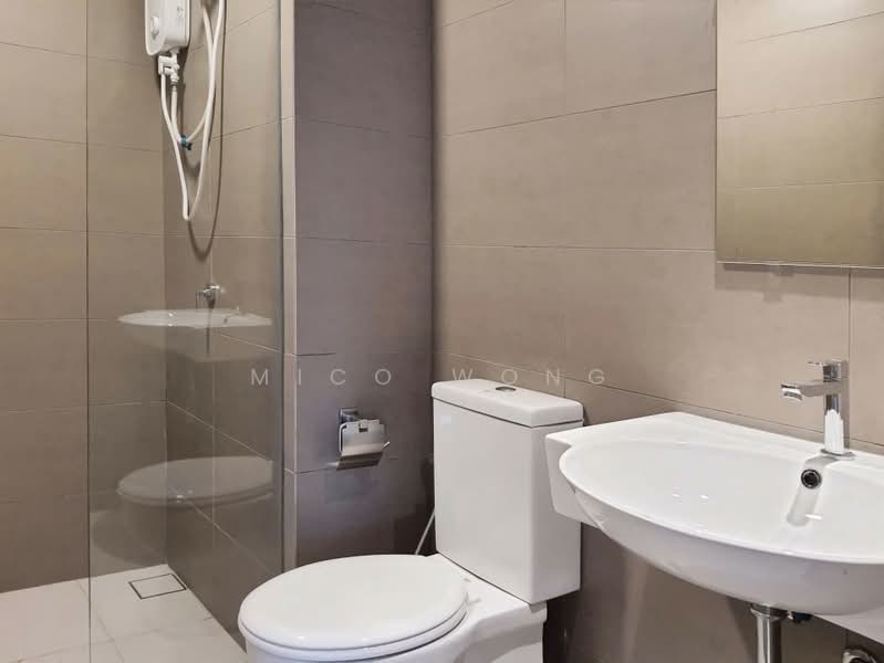 Servis Apartment untuk Disewa di The Era @ Duta North - Mico Wong - Bathroom - PropertyGuru.com.my