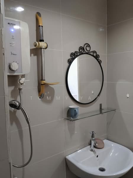 Servis Apartment untuk Disewa di The Scott Garden SOHO - Tommy Yap - Bathroom - PropertyGuru.com.my