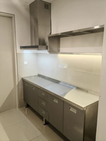Service Residence for Rent at The Pulse Residence - Amy Lim - Kitchen - PropertyGuru.com.my