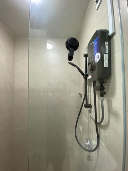 Service Residence for Rent at Melawati : Park One - Jane Hew - Bathroom - PropertyGuru.com.my