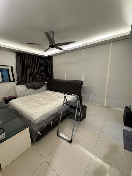Pangsapuri untuk Disewa di Larkin Residence - Zoey Lee - Bedroom - PropertyGuru.com.my