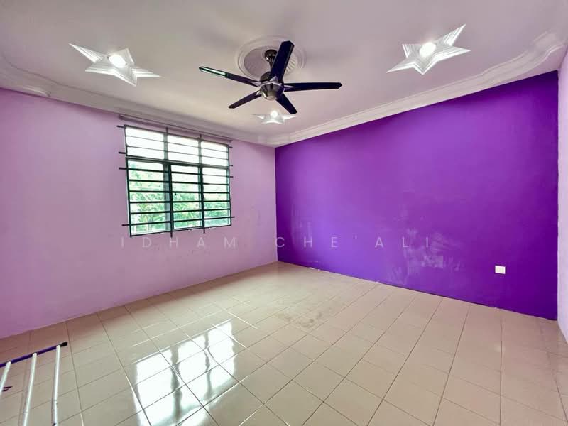 Rumah Teres 2 Tingkat untuk Dijual di Kampung Batu Hitam (Beserah) - Idham Che'Ali - Interior - PropertyGuru.com.my